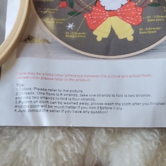 Santa Claus Embroidery DIY Art Kit - Picture 4 of 9